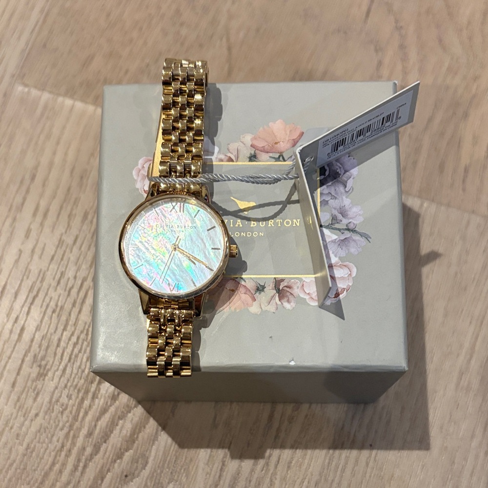 Olivia Burton Mother of Pearl and Gold Bracelet Watch 100% Stainless Steel